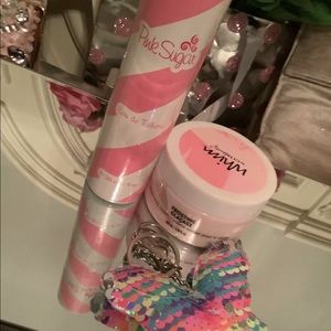 - Pretty pink bundle body care